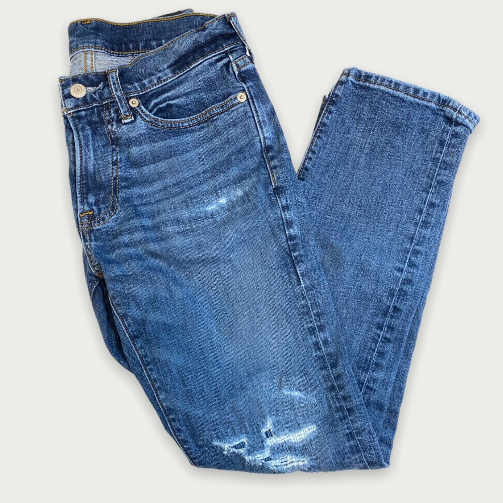 A&F Signature Stretch Skinny Distressed Ripped Jeans Medium-Dark (Size 28W 28L)